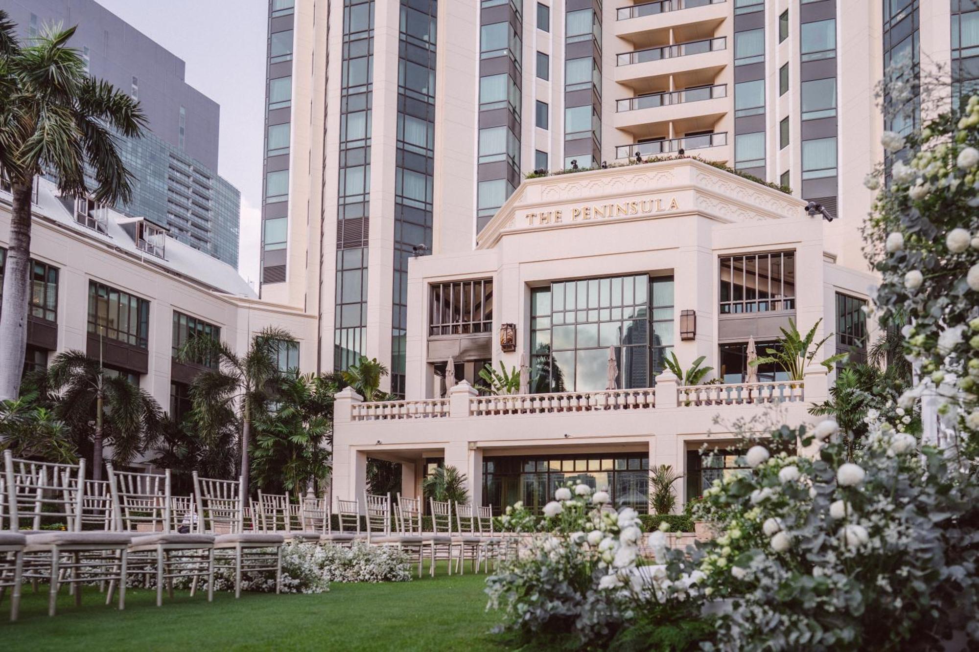 The Peninsula Bangkok Hotel Exterior photo