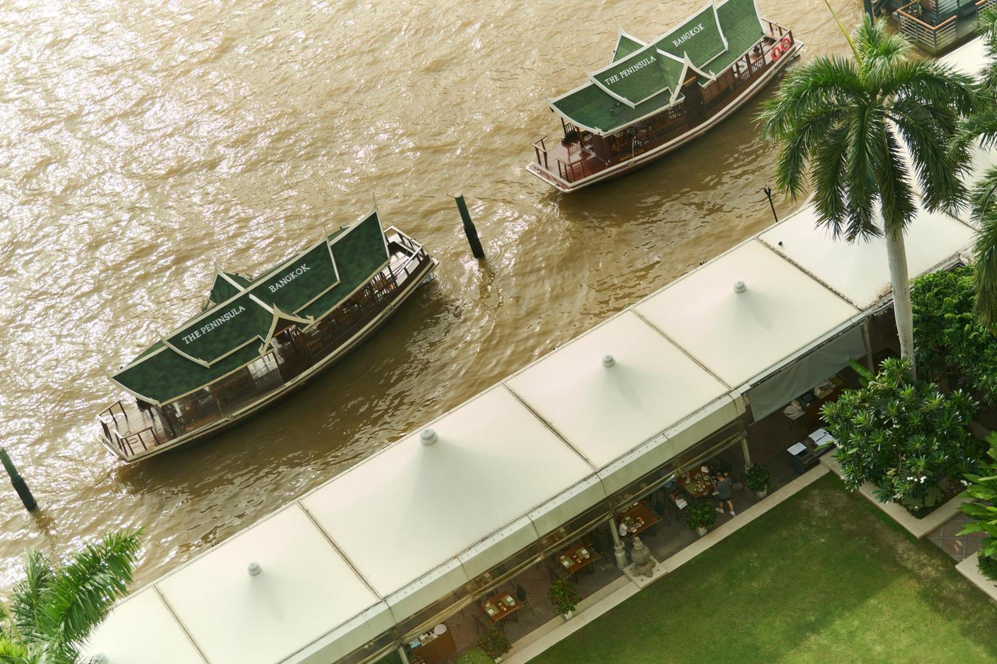 The Peninsula Bangkok Hotel Exterior photo