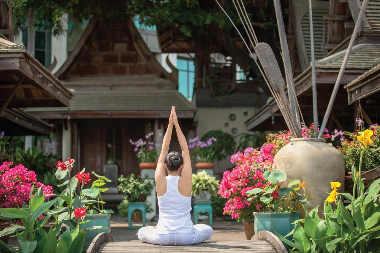 The Peninsula Bangkok Hotel Exterior photo